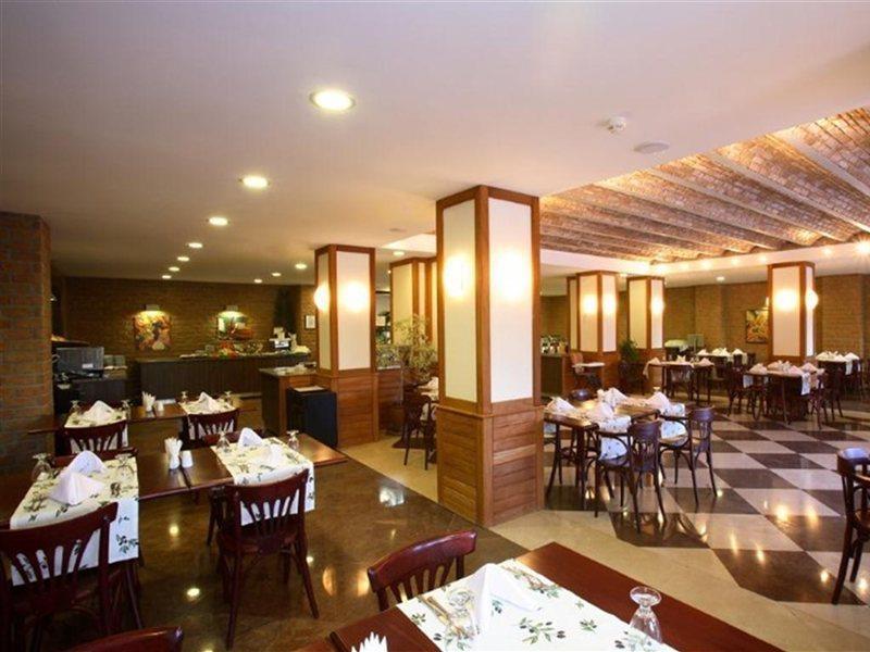 Zeytinada Hotel Torba Buitenkant foto